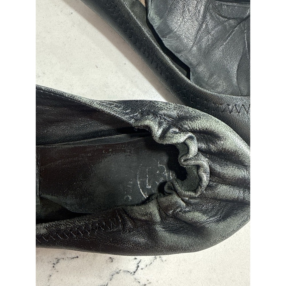Tory Burch REVA Black Leather Ballet Flats Shoes Gold Medallion Esr Size 6.5 - Picture 7 of 10